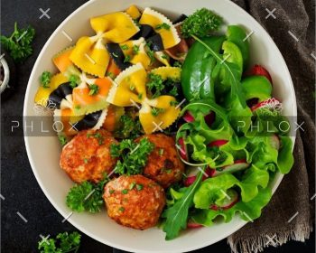 demo-attachment-226-farfalle-pasta-durum-wheat-with-baked-meatballs-PQBKRNX