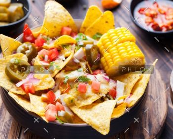 demo-attachment-1167-nachos-with-melted-cheese-sauce-salsa-corn-cobs-PMBWCHA